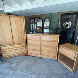 Beautiful Wood Dressers Set 