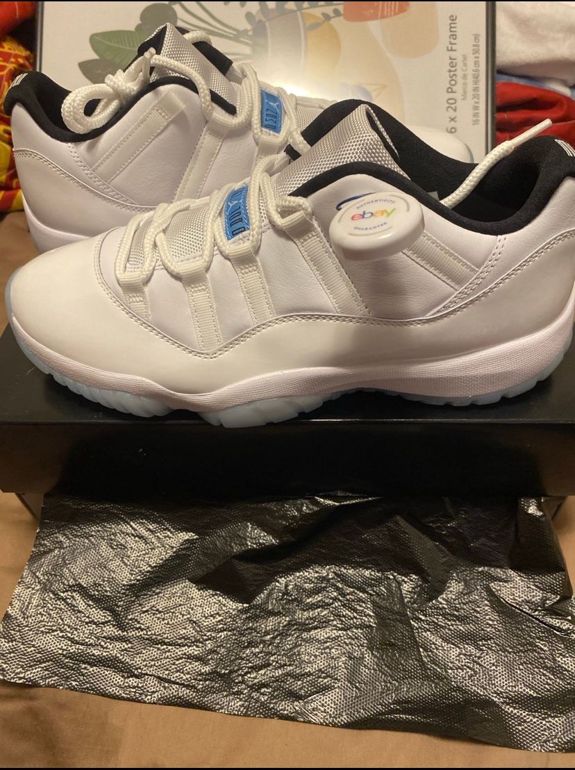 Jordan 11 Legend Blues Size 10.5