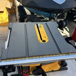 Dewalt Table Saw 8 1/4