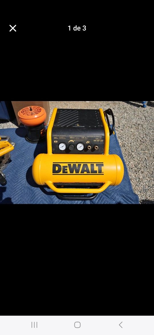 4.5 Gal. Portable Electric Air Compressor