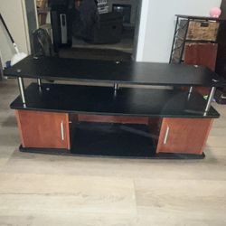 TV/ Entertainment Stand