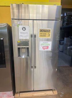 Dacor built in refrigerator 42 inch wide side by side