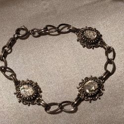 VINTAGE VICTORIAN CAMEO BRACELET