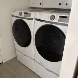 Samsung Gas Washer / Dryer 