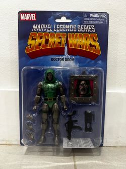 Doctor Doom Secret Wars marvel legends figure