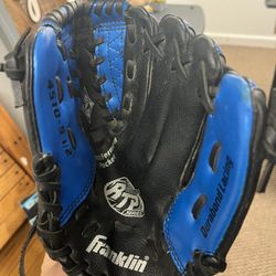 Franklin 9.5 Inch Kids Baseball Glove Lefty