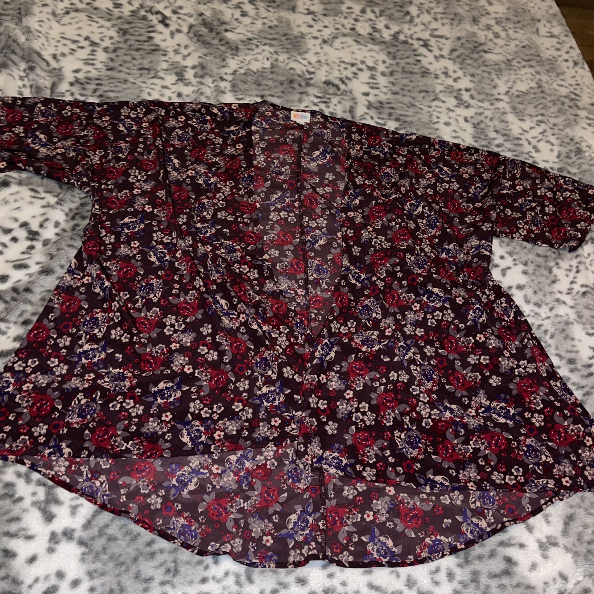 Lularoe Lindsay Kimono