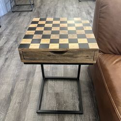 2 Foot Wooden Check End Table 