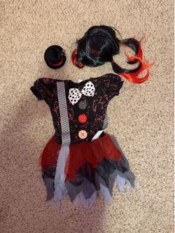 Girls killer clown costume size medium