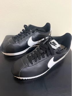 Nike Women's Cortez Black & White Shoes 7.5