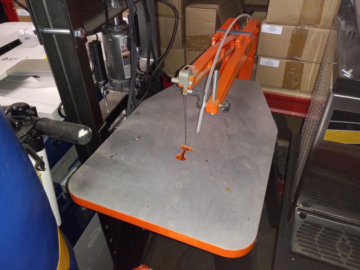21in Scrollsaw, New Belt and New Stand, Works Great