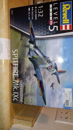 Model war plane kit