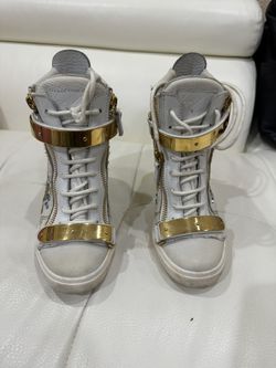 Original Giuseppe Zanotti Woman Sneakers 