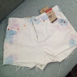 NWT Levi Denim Shorts 