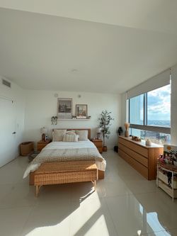 Bedroom set