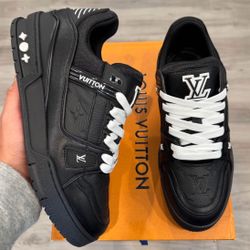 Louis Vuitton LV Trainers Black & White Sneaker