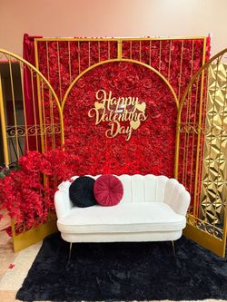 Throne Chairs