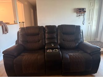 Leather sofa set
