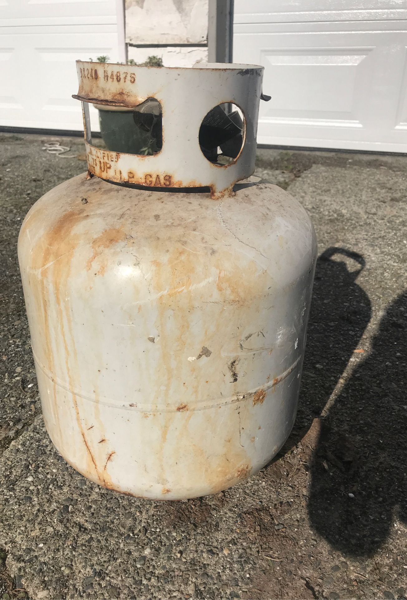 Propane tank