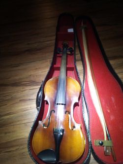 MODEL Antonius Stradivarius Cremonenfis Facicbat Anno 17 No. 3 [1970]