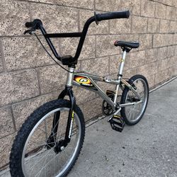 2000 Powerlite P 19 Falcon  BMX