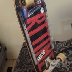 SKATEBOARD (part-time Brand, New Bearings,Hollow Independent Trucks,And Grind Bars