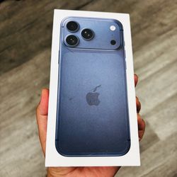 iPhone 17 pro max