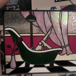 .ady in the tub this stained glass