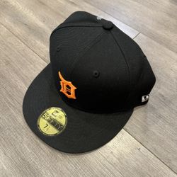 New Era Detroit Baseball Cap Size 7 1/2 New 