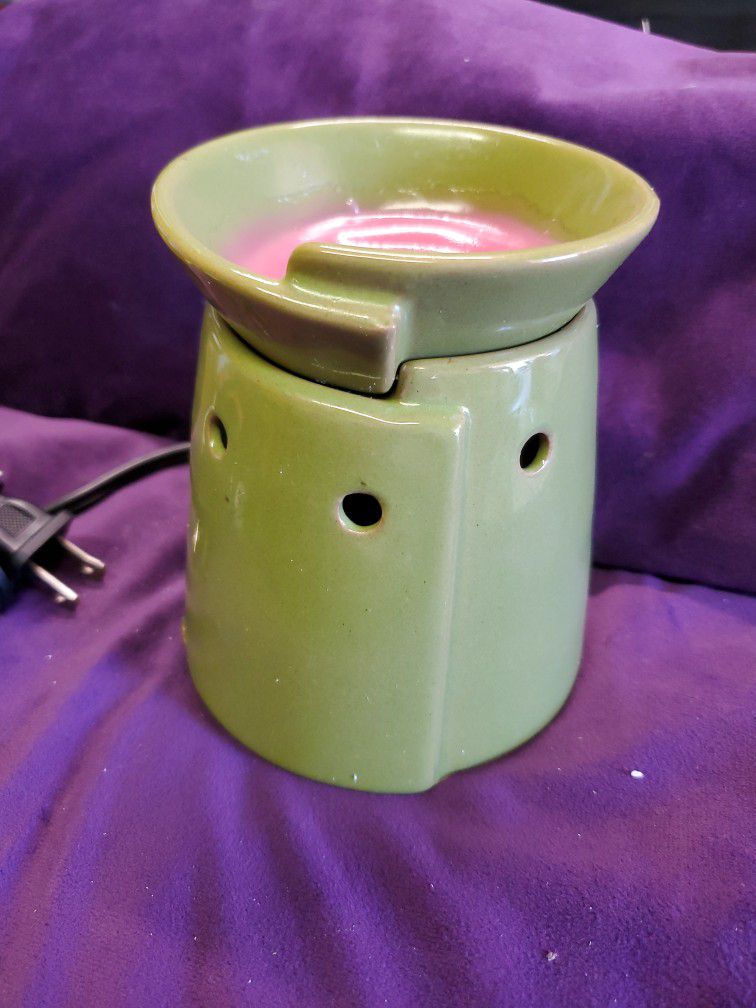 Scentsy Candle Warmer - Greenwich