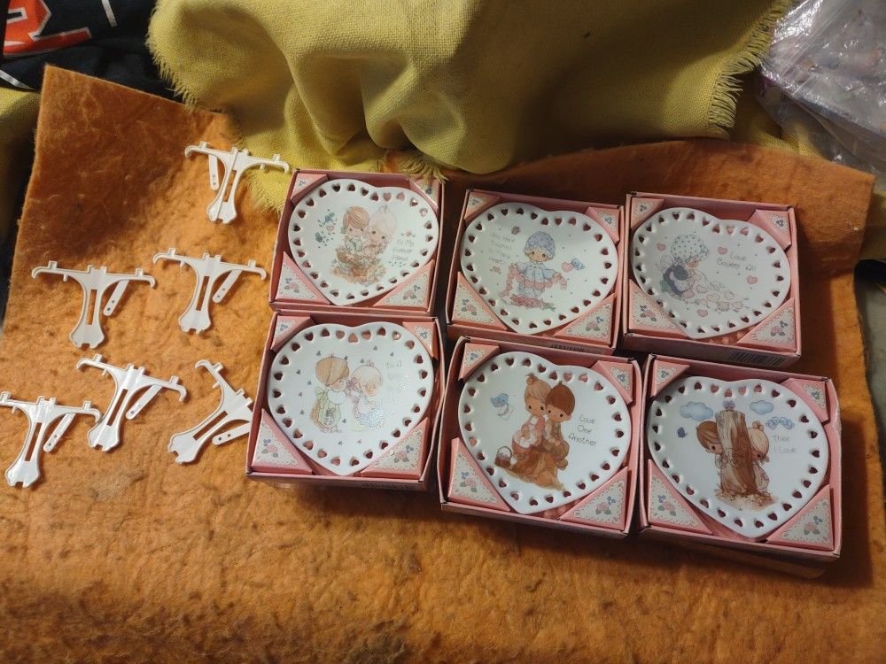Precious Moment Heart-shaped Plates