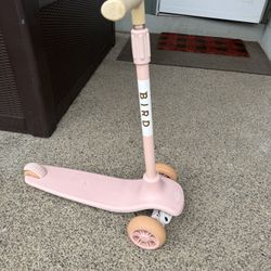 Bird Birdie Kids Scooter