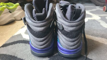 Air Jordan aqua 8s