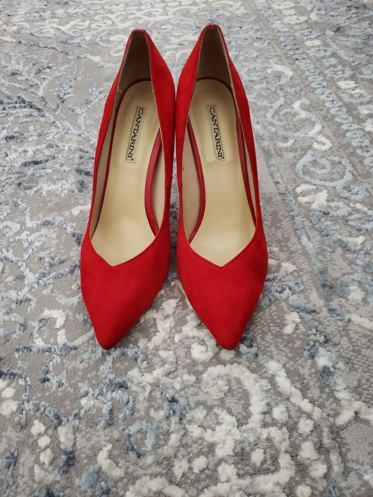 CANTARINI, red suede leather heels, size 8