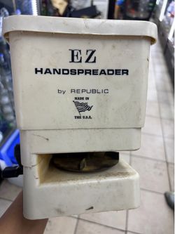 3 Vintage Handheld Lawn Spreaders – Republic EZ Hand Spreader & Chevron Ortho Whirlybir