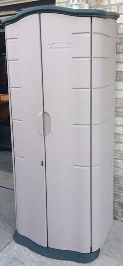 Rubbermaid Vertical Storage Cabinet for Sale in Lakeville, MN - OfferUp