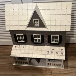 Pottery barn Danbury dollhouse