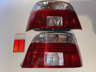 CL 97-00 BMW E39 5 Series 4 door Taillights