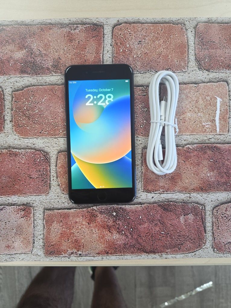 IPHONE 8PLUS. 64GB. UNLOCK ANY SIM