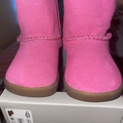 Ugg Boots Size 2/3 Brand New