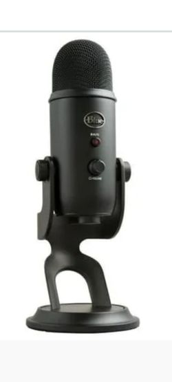 Yeti Blue Logitech USB Premium Broadcast Mic