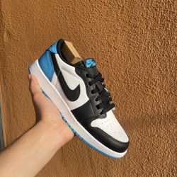 Jordan 1 Low Powder Blue GS