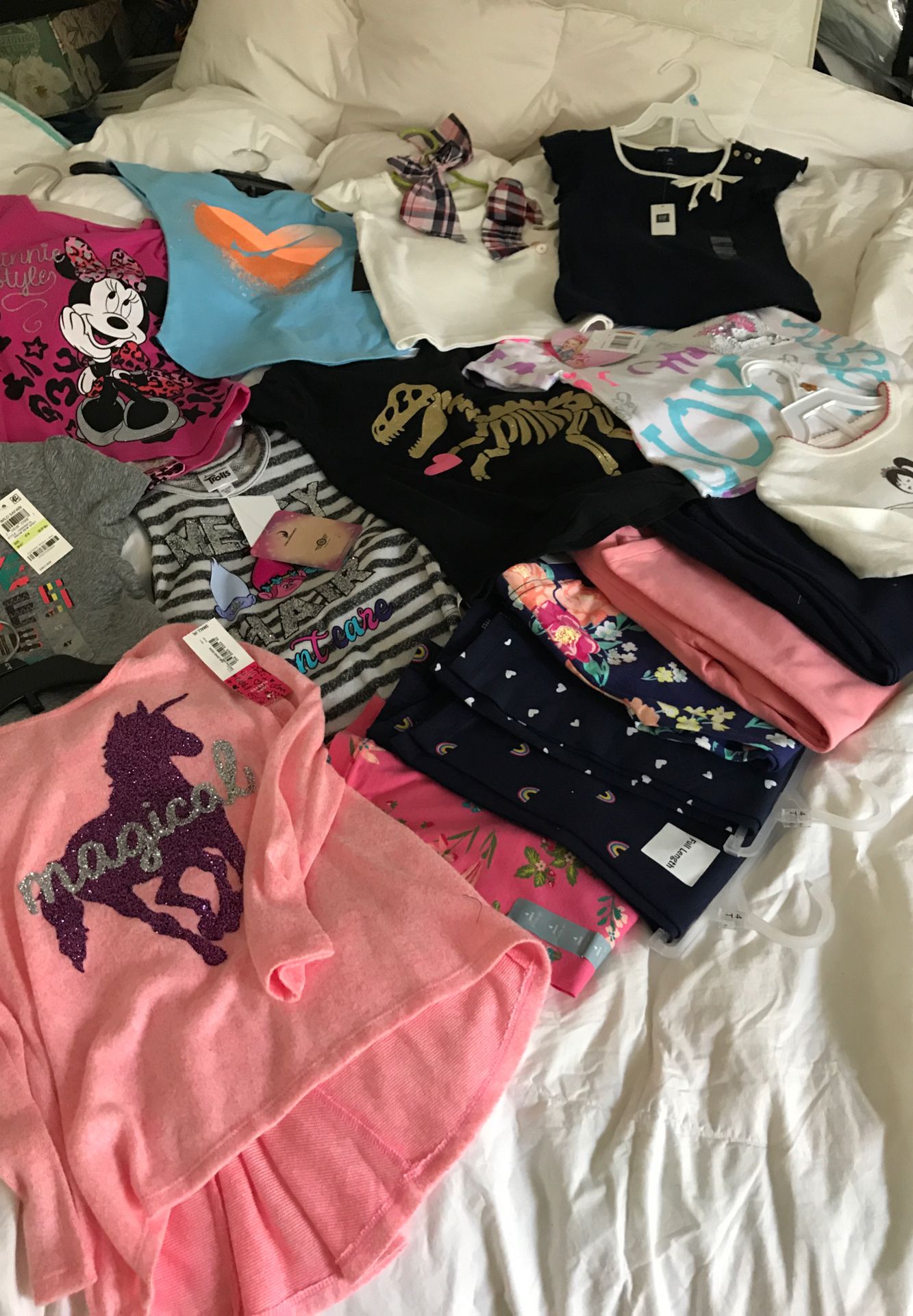 New size 4 / 4t girl clothes, t shirts, long sleeve shorts, leggings