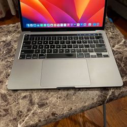 Apple Macbook (cheap)