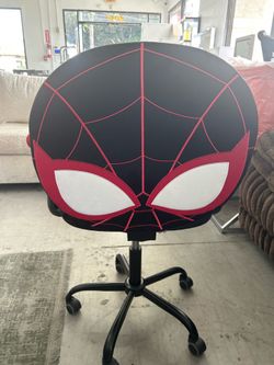 Black Spiderman swivel chair