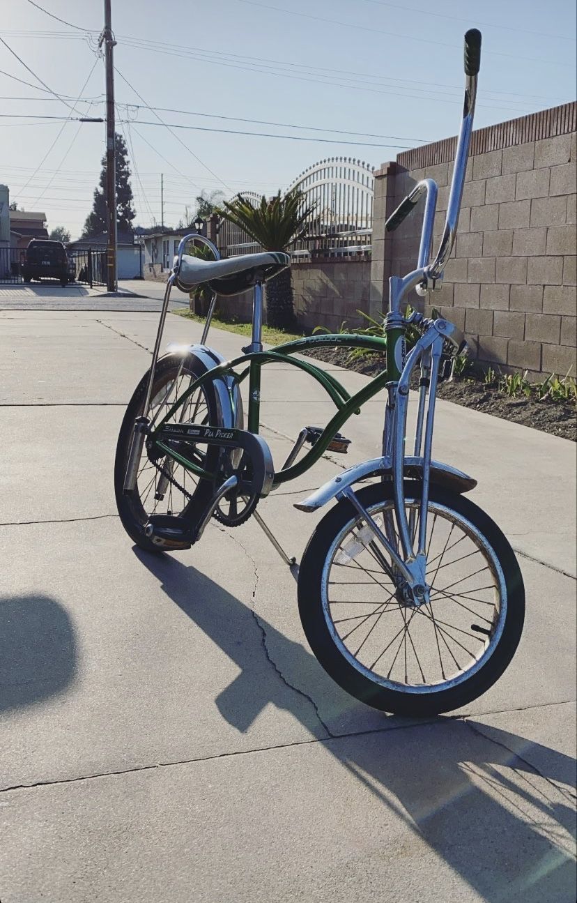 Schwinn Sting ray Pea Picker