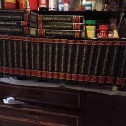 Colliers Encyclopedias