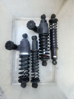 Harley-Davidson 12-in adjustable shocks