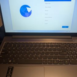 Lenovo Laptop Touchscreen New