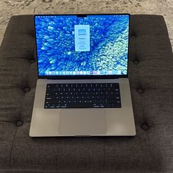 MacBook Pro 2023 16” 16GB/512GB